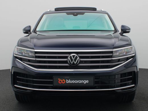 Volkswagen Touareg 3.0 TSi eHybrid 4MOTION Elegance 381PK DSG luchtvering, elektrisch verstelbare stoelen, matrix le... ActivLease financial lease