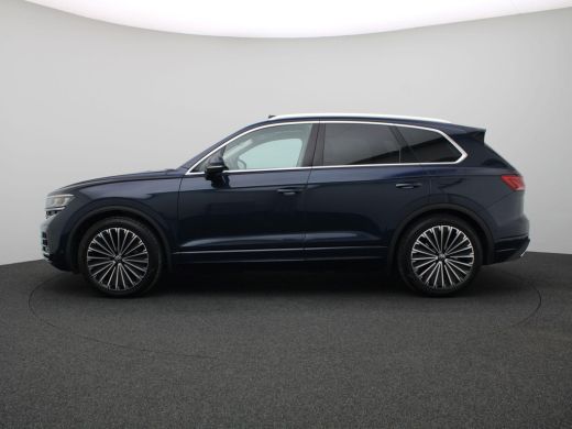 Volkswagen Touareg 3.0 TSi eHybrid 4MOTION Elegance 381PK DSG matrix led, trekhaak, 360gr. camera, nachtzicht, adapt... ActivLease financial lease