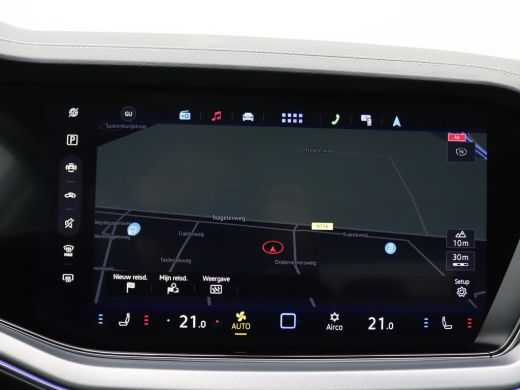 Volkswagen Touareg 3.0 TSi eHybrid 4MOTION Elegance 381PK DSG luchtvering, elektrisch verstelbare stoelen, matrix le... ActivLease financial lease