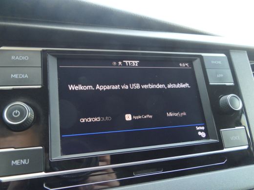 Volkswagen Transporter 2.0 TDI L1H1 26 Economy Business | Trekhaak | Bijrijdersbank | Cruise Control | Parkeersensoren ActivLease financial lease
