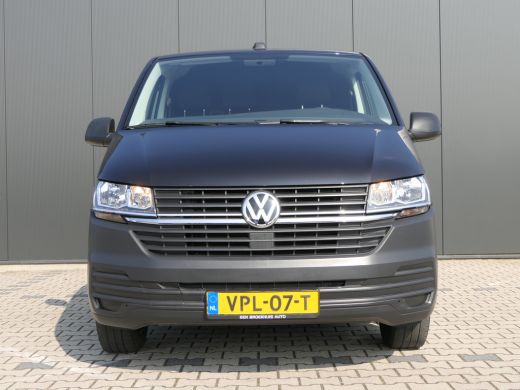 Volkswagen Transporter 2.0 TDI L1H1 26 Economy Business | Trekhaak | Bijrijdersbank | Cruise Control | Parkeersensoren ActivLease financial lease