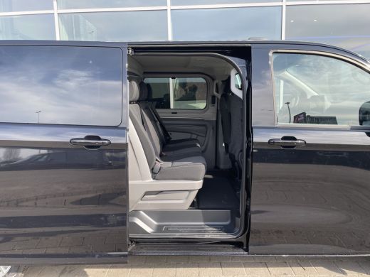 Volkswagen Transporter 2.0 TDI L2H1 30 Bulli | 170 PK | Dubbele Cabine | Trekhaak | App connect ActivLease financial lease