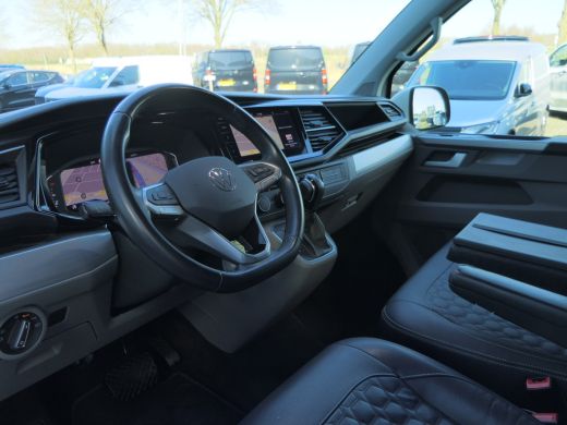 Volkswagen Transporter 2.0 TDI L2H3 28 Bulli | Automaat | Leder | Navigatie | Camera | Digitaal Dashboard | Sidebars | A... ActivLease financial lease