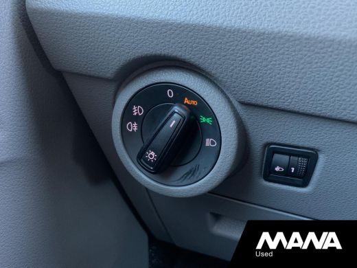 Volkswagen Transporter 2.0TDI L2H1 28 Airco Cruise Sensoren Trekhaak Betonplex Airbag 12V CarPlay Wandbekleding Bijrijde... ActivLease financial lease