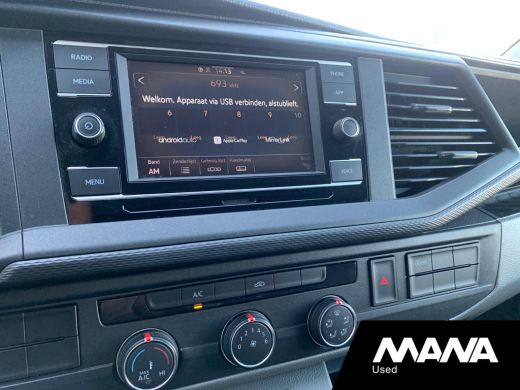 Volkswagen Transporter 2.0TDI L2H1 28 Airco Cruise Sensoren Trekhaak Betonplex Airbag 12V CarPlay Wandbekleding Bijrijde... ActivLease financial lease