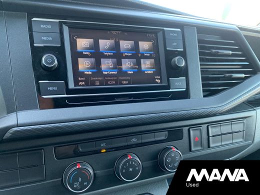 Volkswagen Transporter 2.0TDI L2H1 28 Airco Cruise Sensoren Trekhaak Betonplex Airbag 12V CarPlay Wandbekleding Bijrijde... ActivLease financial lease