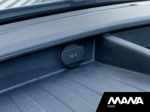 Volkswagen Transporter 2.0TDI L2H1 28 Airco Cruise Sensoren Trekhaak Betonplex Airbag 12V CarPlay Wandbekleding Bijrijde... ActivLease financial lease