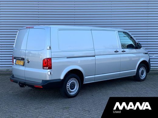 Volkswagen Transporter 2.0TDI L2H1 28 Airco Cruise Sensoren Trekhaak Betonplex Airbag 12V CarPlay Wandbekleding Bijrijde... ActivLease financial lease