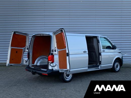 Volkswagen Transporter 2.0TDI L2H1 28 Airco Cruise Sensoren Trekhaak Betonplex Airbag 12V CarPlay Wandbekleding Bijrijde... ActivLease financial lease
