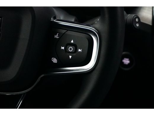 Volvo  XC40 Volvo T4 Plug-in hybrid Plus Bright | Elektrische Stoelen | Camera | Keyless | LED | Harman/Kardon ActivLease financial lease
