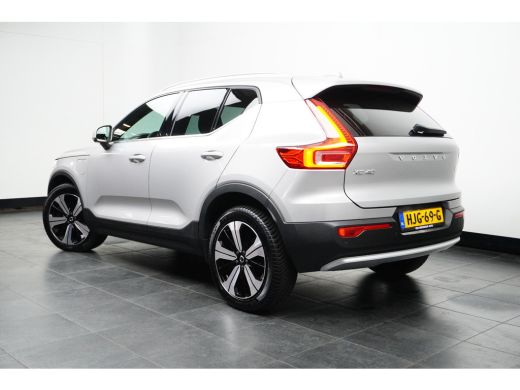 Volvo  XC40 Volvo T4 Plug-in hybrid Plus Bright | Elektrische Stoelen | Camera | Keyless | LED | Harman/Kardon ActivLease financial lease