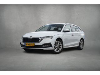 Skoda Octavia Combi 1.5 TSI First Edition | 150 PK | CarPlay | Virtual | Stoelverw.