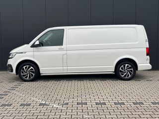 Volkswagen Transporter 2.0 TDI L2H3 28 Bulli | Automaat | Leder | Navigatie | Camera | Digitaal Dashboard | Sidebars | A...
