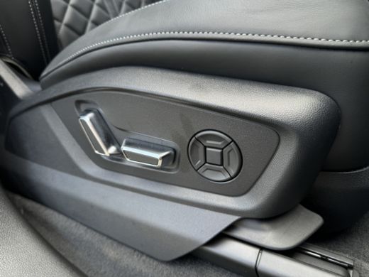 Audi Q7 Audi 60 TFSI e quattro Pro Line S Competition | Zwart Optiek | Schuif/kantel dak | Elektr. Trekha... ActivLease financial lease