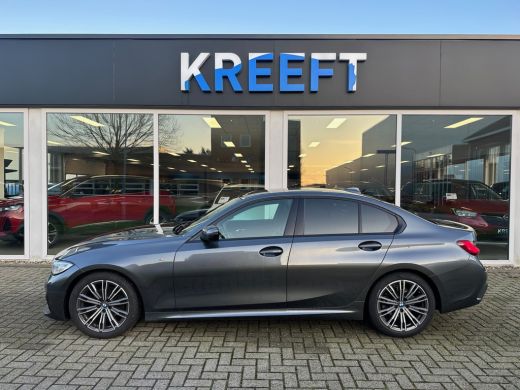BMW 3-serie 320i High Executive M Sport ActivLease financial lease