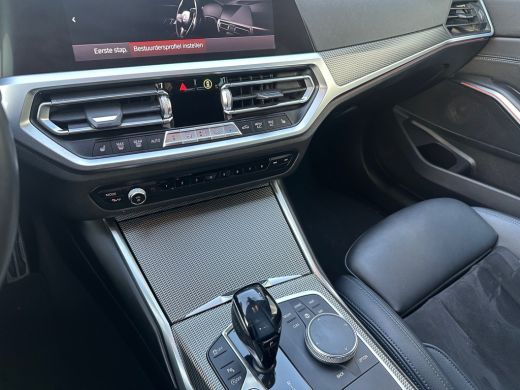 BMW 3-serie 320i High Executive M Sport ActivLease financial lease