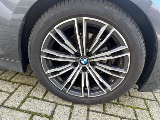 BMW 3-serie 320i High Executive M Sport ActivLease financial lease