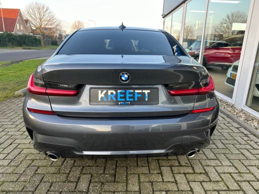 BMW 3-serie 320i High Executive M Sport ActivLease financial lease