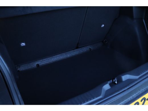 Citroën ë-C3 Citroen Max 44 kWh | ACC | 11kW lader | Carplay | Navi | Camera | Climate Control | LED ActivLease financial lease