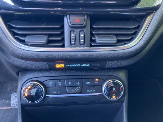 Ford Fiesta 1.0 EcoBoost Hybrid ST-Line | Airco (automatisch) | Cruise control | DAB ontvanger ActivLease financial lease