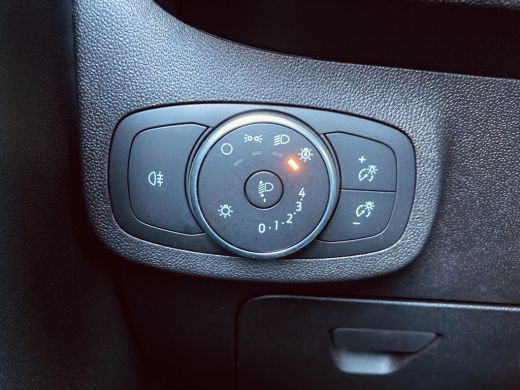 Ford Fiesta 1.0 EcoBoost Hybrid ST-Line | Airco (automatisch) | Cruise control | DAB ontvanger ActivLease financial lease