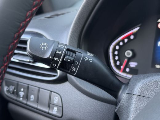 Hyundai i30 1.5 T-GDi 160pk MHEV N-Line Camera | Dodehoek detectie | Bestuurdersstoel met geheugen | Draadloo... ActivLease financial lease