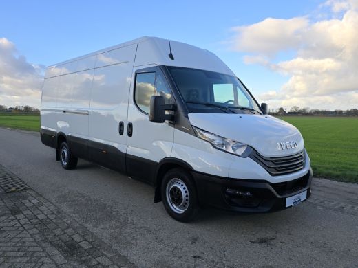 Iveco Daily 35S18HV 3.0 410 H2 L3 H2 - 180 Pk - Euro 6 - ParkeerCamera - Airco - Cruise Control ActivLease financial lease