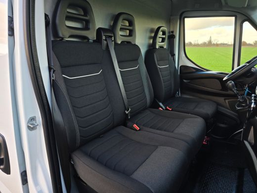 Iveco Daily 35S18HV 3.0 410 H2 L3 H2 - 180 Pk - Euro 6 - ParkeerCamera - Airco - Cruise Control ActivLease financial lease