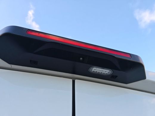 Iveco Daily 35S18HV 3.0 410 H2 L3 H2 - 180 Pk - Euro 6 - ParkeerCamera - Airco - Cruise Control ActivLease financial lease