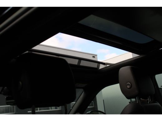 Land Rover Range Rover Evoque P300e AWD R-DYNAMIC | PANODAK | NL-AUTO! | LEDER | WINTERPACK | 1E EIGENAAR! | PERFECTE STAAT! ActivLease financial lease