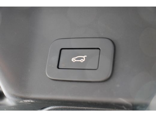Land Rover Range Rover Evoque P300e AWD R-DYNAMIC | PANODAK | NL-AUTO! | LEDER | WINTERPACK | 1E EIGENAAR! | PERFECTE STAAT! ActivLease financial lease