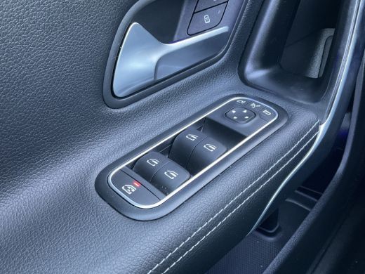 Mercedes CLA-Klasse 250 e PHEV Luxury Line Pano.dak Leer.Verw.Geheugen Plug-in Shooting Brake ActivLease financial lease