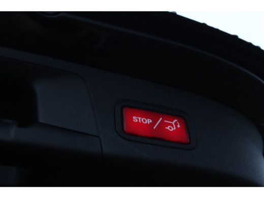 Mercedes GLA 180 AMG Line | Camera | Stoelverwarming | Cruise Control | Elektr. klep | PDC V/A | Navi ActivLease financial lease