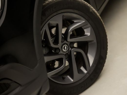 Opel Crossland X 1.2 Sport (APPLE CARPLAY, CRUISE, AIRCO, GETINT GLAS, LED, SPORTSTOELEN, LM VELGEN, NIEUWE APK, N... ActivLease financial lease