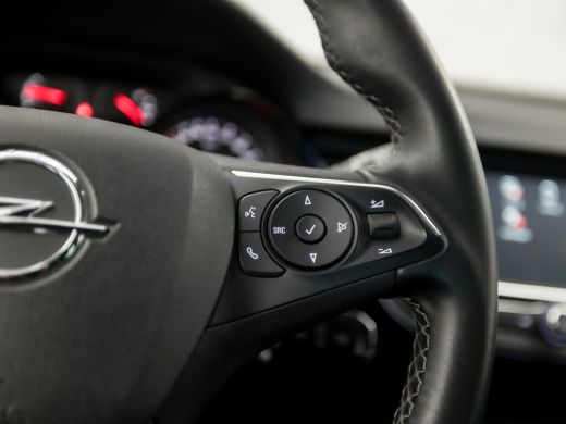 Opel Crossland X 1.2 Sport (APPLE CARPLAY, CRUISE, AIRCO, GETINT GLAS, LED, SPORTSTOELEN, LM VELGEN, NIEUWE APK, N... ActivLease financial lease