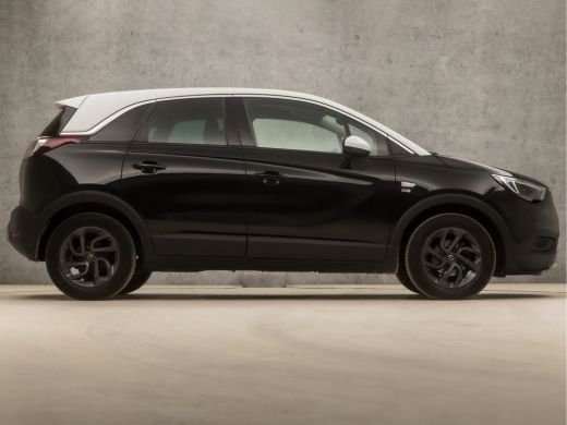 Opel Crossland X 1.2 Sport (APPLE CARPLAY, CRUISE, AIRCO, GETINT GLAS, LED, SPORTSTOELEN, LM VELGEN, NIEUWE APK, N... ActivLease financial lease