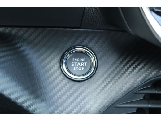 Peugeot 208 Peugeot 5drs 1.2 PureTech 100pk GT Pack | Navigatie | Stoelverwarming | Alcantara | Camera | Blac... ActivLease financial lease
