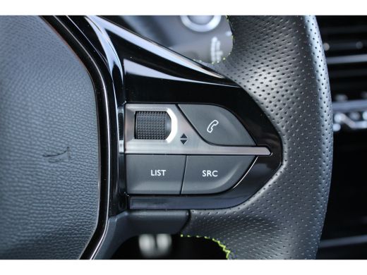 Peugeot 208 Peugeot 5drs 1.2 PureTech 100pk GT Pack | Navigatie | Stoelverwarming | Alcantara | Camera | Blac... ActivLease financial lease