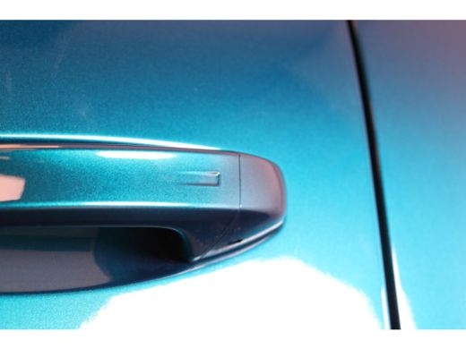 Peugeot E-5008 Peugeot GT 73 kWh 214 | Warmtepomp | Navi | Camera | Verwarmde stoelen en stuur | LED Koplampen |... ActivLease financial lease