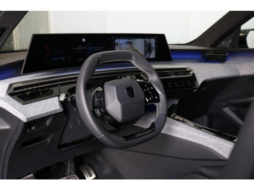 Peugeot E-5008 Peugeot GT 73 kWh 214 | Warmtepomp | Navi | Camera | Verwarmde stoelen en stuur | LED Koplampen |... ActivLease financial lease