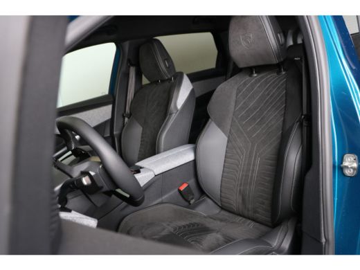 Peugeot E-5008 Peugeot GT 73 kWh 214 | Warmtepomp | Navi | Camera | Verwarmde stoelen en stuur | LED Koplampen |... ActivLease financial lease