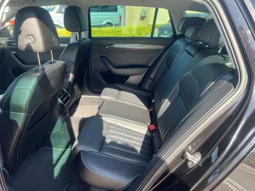 Skoda Superb Combi 1.4 TSI iV Business Edition Plus | PHEV | Leder | Trekhaak | A. cam | Privacy glas | ActivLease financial lease