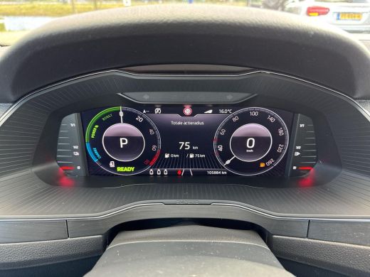 Skoda Superb Combi 1.4 TSI iV Business Edition | PHEV | 218Pk | Leder | Pano | A.Camera | ActivLease financial lease