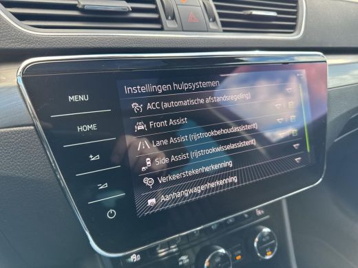 Skoda Superb Combi 1.4 TSI iV Business Edition | PHEV | 218Pk | Leder | Pano | A.Camera | ActivLease financial lease