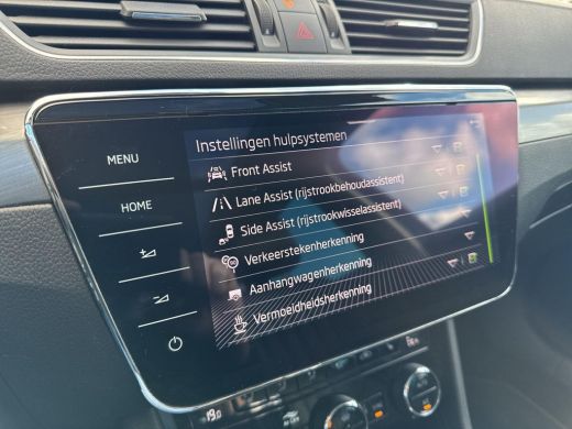 Skoda Superb Combi 1.4 TSI iV Business Edition | PHEV | 218Pk | Leder | Pano | A.Camera | ActivLease financial lease