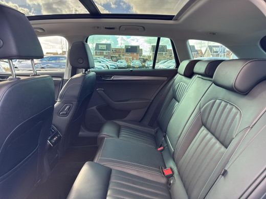 Skoda Superb Combi 1.4 TSI iV Business Edition | PHEV | 218Pk | Leder | Pano | A.Camera | ActivLease financial lease