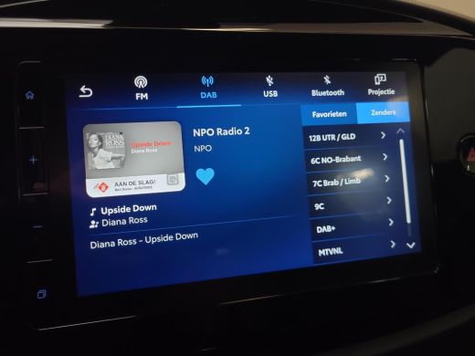 Toyota Aygo X 1.0 VVT-i MT Play | Apple CarPlay / Android Auto | Rijklaarprijs incl. garantie | ActivLease financial lease