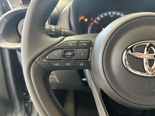 Toyota Aygo X 1.0 VVT-i MT Pulse ActivLease financial lease