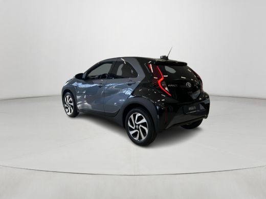Toyota Aygo X 1.0 VVT-i MT Pulse ActivLease financial lease