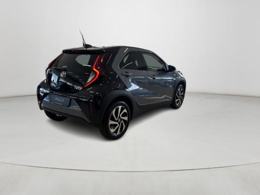 Toyota Aygo X 1.0 VVT-i MT Pulse ActivLease financial lease